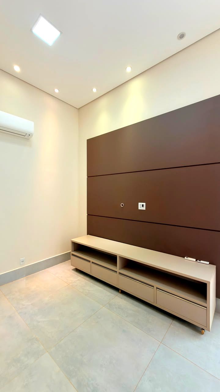 Casa no Condomínio Villa Romana, no Jardim Cybelli, Ribeirão Preto